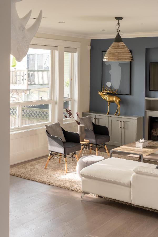 5-Star Luxury And Comfortable Home Нью-Вестминстер Экстерьер фото